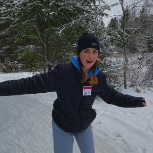 Meet your Posher, Danielle